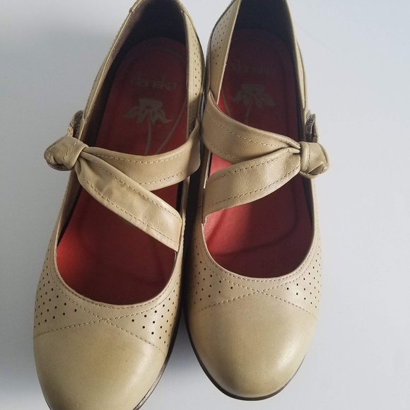 poshmark dansko